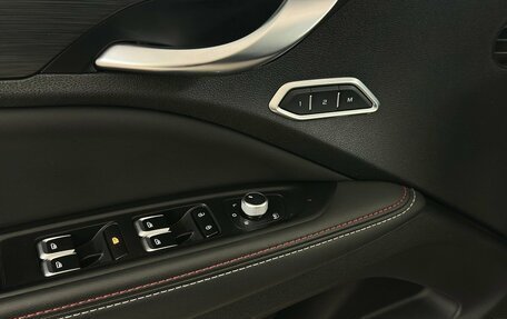 Geely Tugella FY11, 2021 год, 2 535 000 рублей, 11 фотография