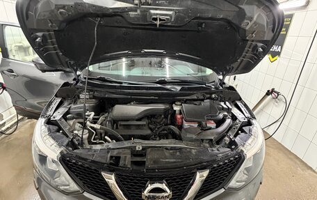 Nissan Qashqai, 2017 год, 1 850 000 рублей, 2 фотография