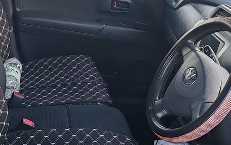 Toyota bB II рестайлинг, 2013 год, 600 000 рублей, 6 фотография