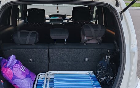 Toyota bB II рестайлинг, 2013 год, 600 000 рублей, 8 фотография