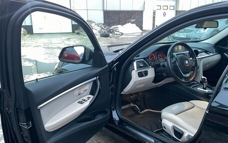 BMW 3 серия, 2016 год, 2 350 000 рублей, 16 фотография