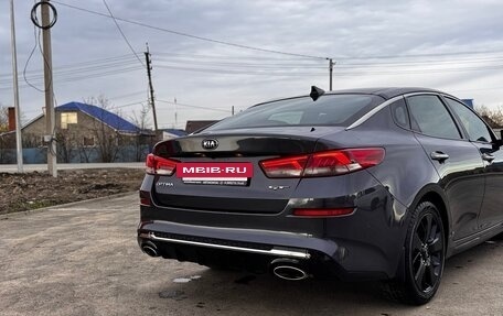 KIA Optima IV, 2018 год, 2 070 000 рублей, 7 фотография