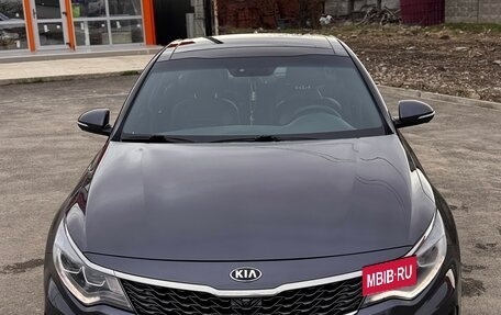 KIA Optima IV, 2018 год, 2 070 000 рублей, 8 фотография