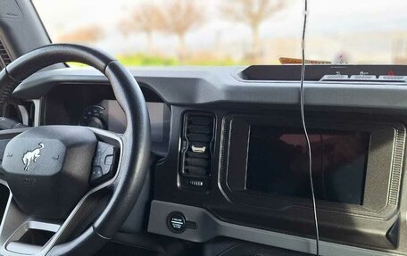 Ford Bronco, 2022 год, 7 200 000 рублей, 29 фотография