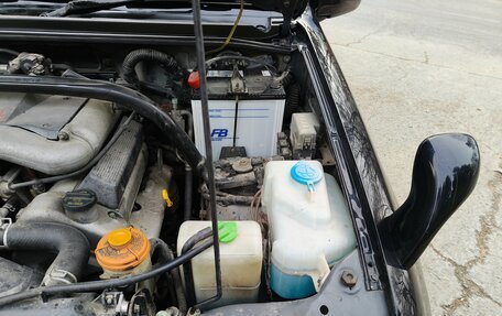 Suzuki Escudo III, 2002 год, 795 000 рублей, 13 фотография