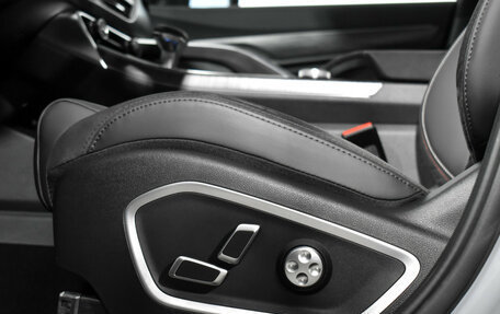 Geely Tugella FY11, 2023 год, 3 400 000 рублей, 10 фотография