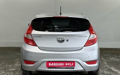 Hyundai Solaris II рестайлинг, 2012 год, 780 000 рублей, 3 фотография