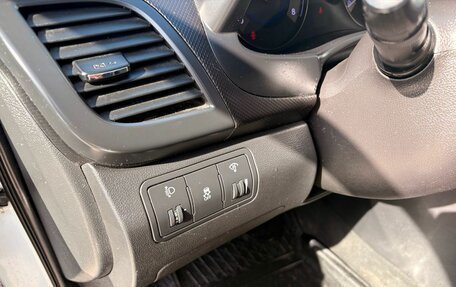 Hyundai Solaris II рестайлинг, 2011 год, 569 000 рублей, 13 фотография