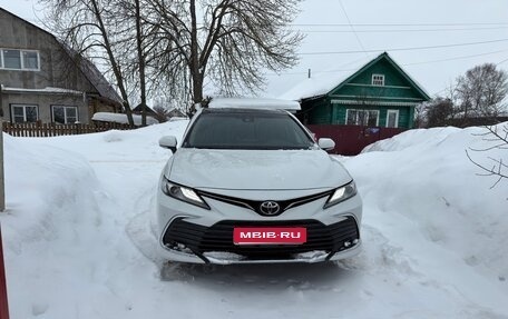 Toyota Camry, 2023 год, 3 600 000 рублей, 1 фотография