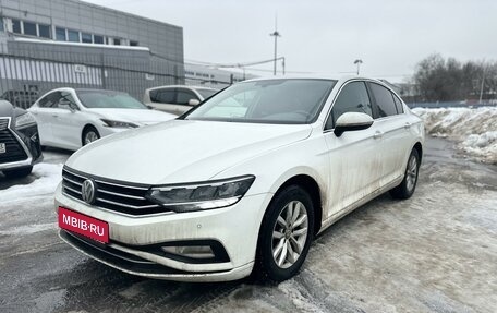 Volkswagen Passat B8 рестайлинг, 2020 год, 2 499 000 рублей, 1 фотография