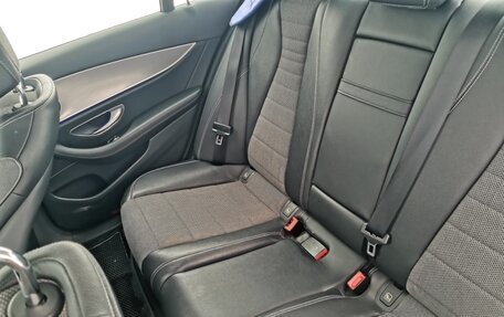 Mercedes-Benz E-Класс, 2017 год, 3 100 000 рублей, 11 фотография