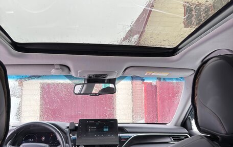 Toyota Camry, 2023 год, 3 600 000 рублей, 5 фотография