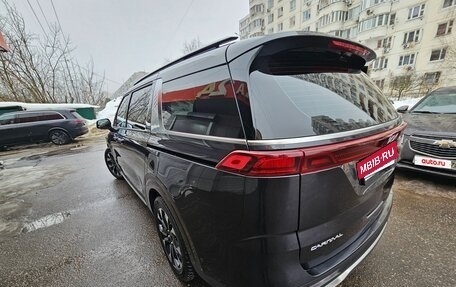KIA Carnival, 2023 год, 4 990 000 рублей, 8 фотография