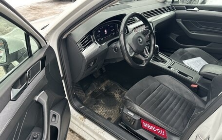 Volkswagen Passat B8 рестайлинг, 2020 год, 2 499 000 рублей, 10 фотография