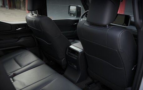 Toyota Land Cruiser Prado, 2025 год, 10 990 000 рублей, 19 фотография