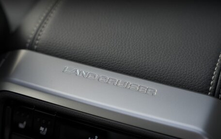 Toyota Land Cruiser Prado, 2025 год, 10 990 000 рублей, 26 фотография