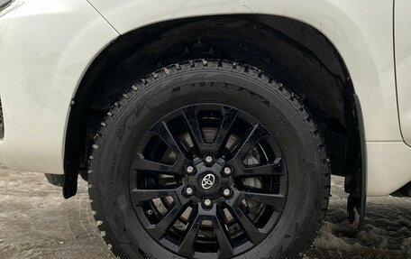 Toyota Land Cruiser Prado 150 рестайлинг 2, 2021 год, 6 499 000 рублей, 9 фотография