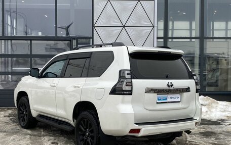Toyota Land Cruiser Prado 150 рестайлинг 2, 2021 год, 6 499 000 рублей, 7 фотография