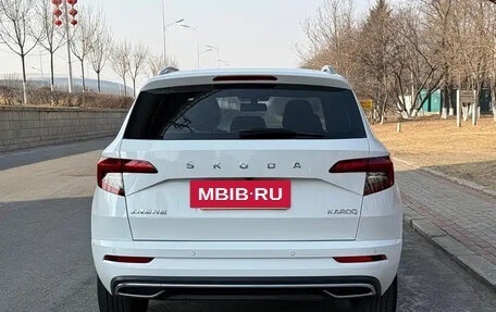 Skoda Karoq I, 2022 год, 1 720 004 рублей, 6 фотография