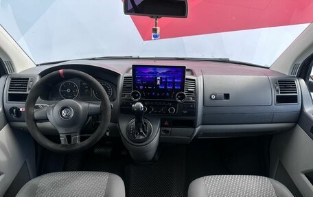 Volkswagen Caravelle T5, 2013 год, 2 300 000 рублей, 7 фотография