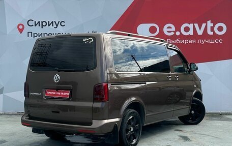 Volkswagen Caravelle T5, 2013 год, 2 300 000 рублей, 6 фотография