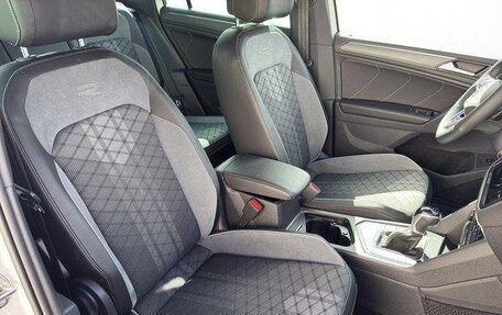 Volkswagen Tiguan II, 2022 год, 3 490 000 рублей, 4 фотография