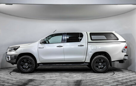 Toyota Hilux VIII, 2022 год, 4 099 000 рублей, 8 фотография