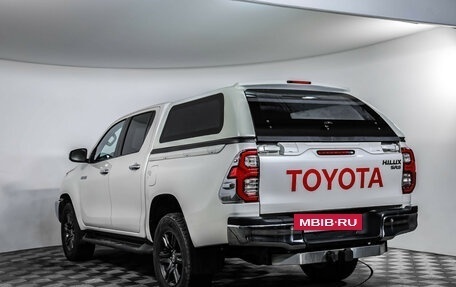 Toyota Hilux VIII, 2022 год, 4 099 000 рублей, 7 фотография
