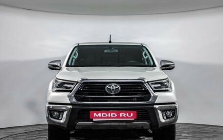 Toyota Hilux VIII, 2022 год, 4 099 000 рублей, 2 фотография