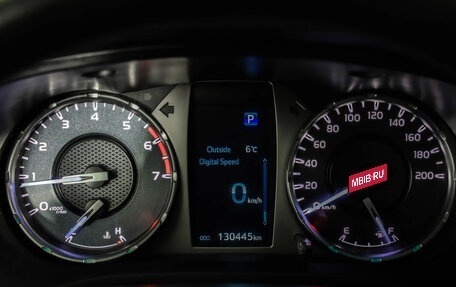 Toyota Hilux VIII, 2022 год, 4 099 000 рублей, 12 фотография