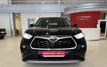 Toyota Highlander, 2025 год, 6 100 000 рублей, 2 фотография