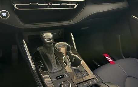 Toyota Highlander, 2025 год, 6 100 000 рублей, 10 фотография