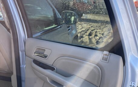 Cadillac Escalade III, 2011 год, 3 000 000 рублей, 4 фотография