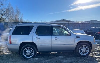 Cadillac Escalade III, 2011 год, 3 000 000 рублей, 1 фотография