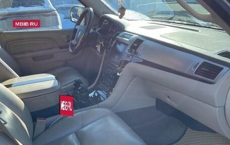 Cadillac Escalade III, 2011 год, 3 000 000 рублей, 3 фотография