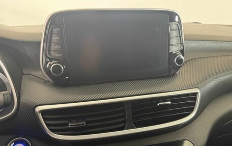 Hyundai Tucson III, 2019 год, 1 750 000 рублей, 18 фотография