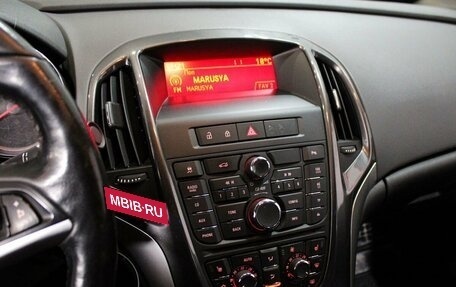 Opel Astra J, 2013 год, 799 000 рублей, 10 фотография