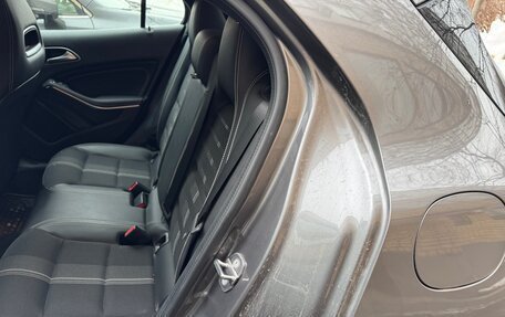 Mercedes-Benz GLA, 2019 год, 2 350 000 рублей, 21 фотография