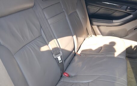 Toyota Hilux Surf IV, 2002 год, 1 950 000 рублей, 9 фотография