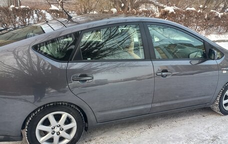 Toyota Prius, 2008 год, 1 100 000 рублей, 8 фотография