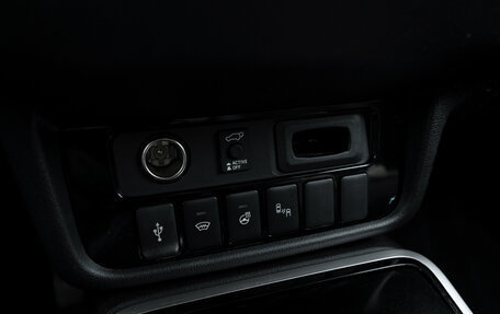 Mitsubishi Outlander III рестайлинг 3, 2021 год, 2 095 000 рублей, 15 фотография