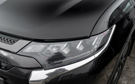 Mitsubishi Outlander III рестайлинг 3, 2021 год, 2 095 000 рублей, 25 фотография