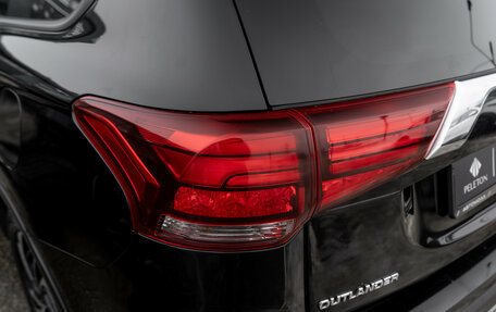 Mitsubishi Outlander III рестайлинг 3, 2021 год, 2 095 000 рублей, 26 фотография