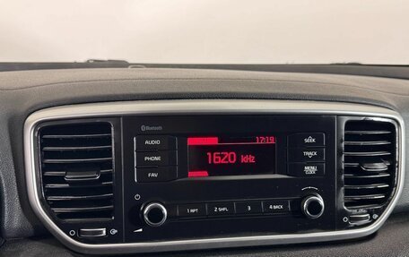 KIA Sportage IV рестайлинг, 2019 год, 2 247 000 рублей, 16 фотография