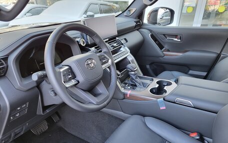 Toyota Land Cruiser, 2026 год, 18 100 000 рублей, 22 фотография