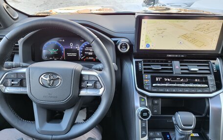 Toyota Land Cruiser, 2026 год, 18 100 000 рублей, 24 фотография