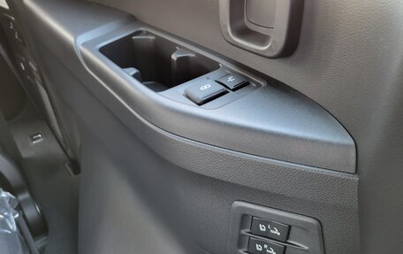 Toyota Land Cruiser, 2026 год, 18 100 000 рублей, 29 фотография