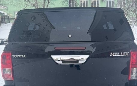 Toyota Hilux VIII, 2015 год, 3 100 000 рублей, 15 фотография