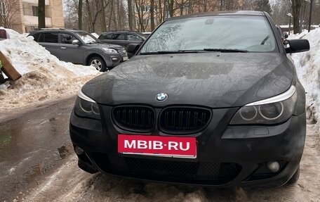 BMW 5 серия, 2004 год, 1 100 000 рублей, 2 фотография