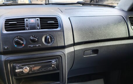 Skoda Fabia II, 2012 год, 550 000 рублей, 13 фотография